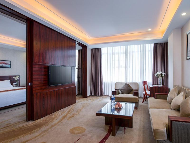 Vienna Classic Hotel Guangzhou Yanling Road Екстериор снимка