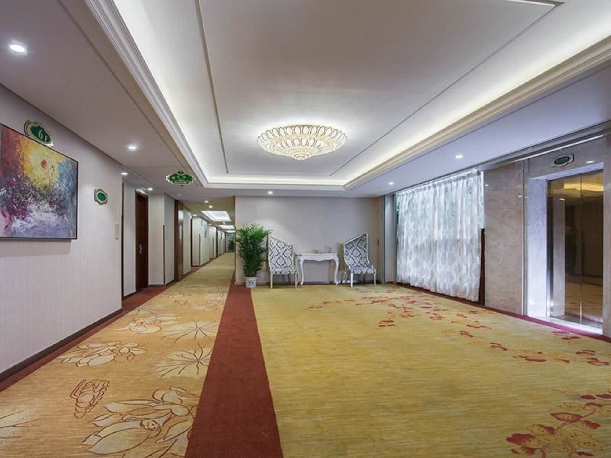 Vienna Classic Hotel Guangzhou Yanling Road Екстериор снимка